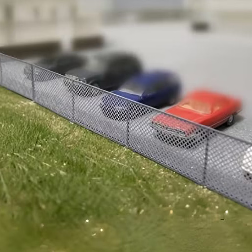 HO/OO Gauge Chain-Link Fence Sections – 155 × 30mm – 5 Pack