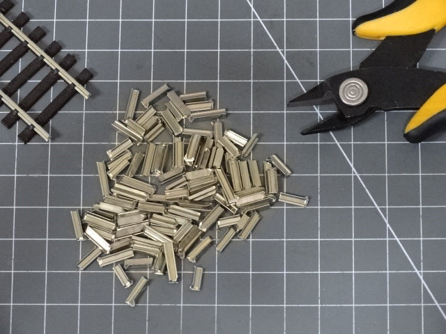 Hardened track and wire cutters