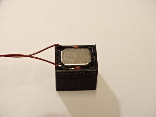 8Ω Sugar Cube DCC Sound Speaker for ESU LokSound and Compatible Decoders