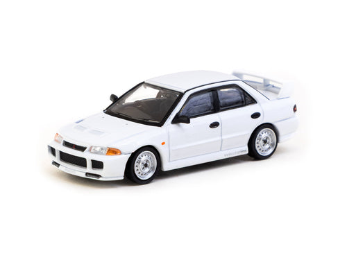 1/64 Mitsubishi Lancer RS  Evolution III White - Lamley Special Edition - Tarmac Works
