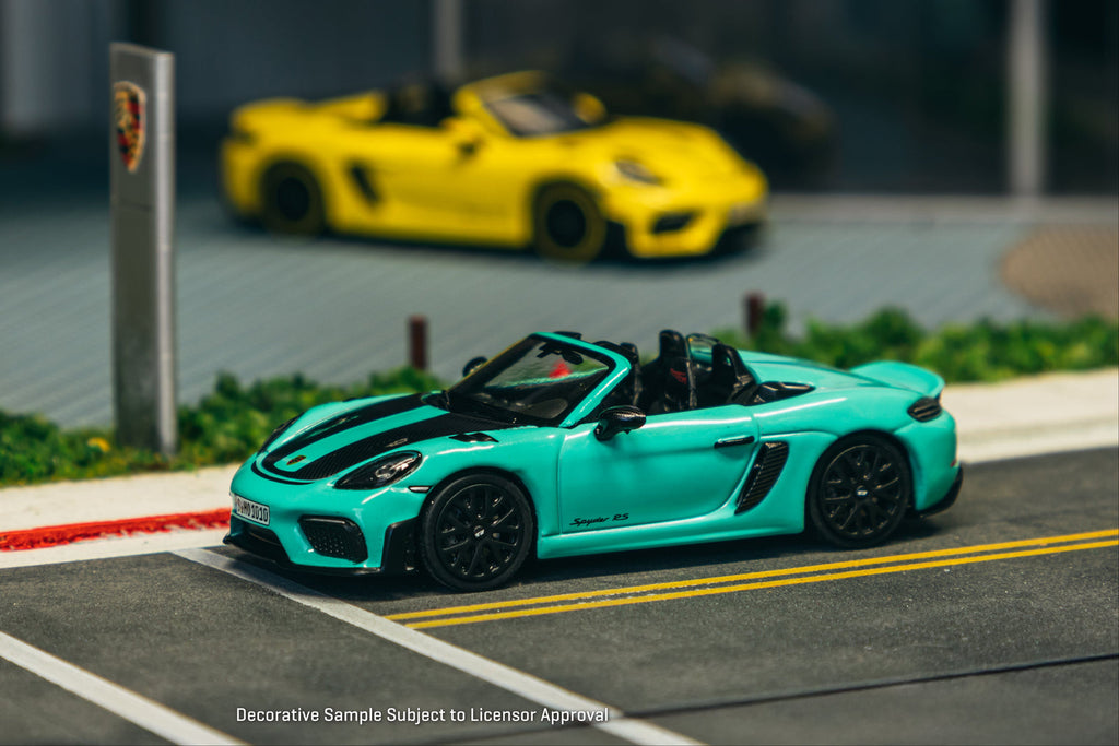 1/64 Porsche 718 Spyder RS Mint Green - Tarmac Works X Minichamps