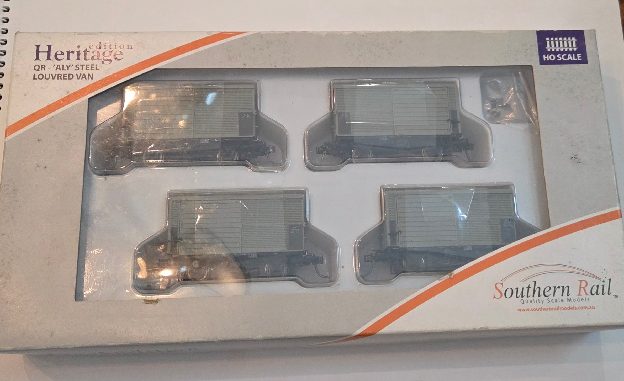 Heritage Edition QR 'ALY' Steel Louvred Van – ALY1 (1964–1967) As Built – 4 Car Set – HOn3½ 12mm Gauge
