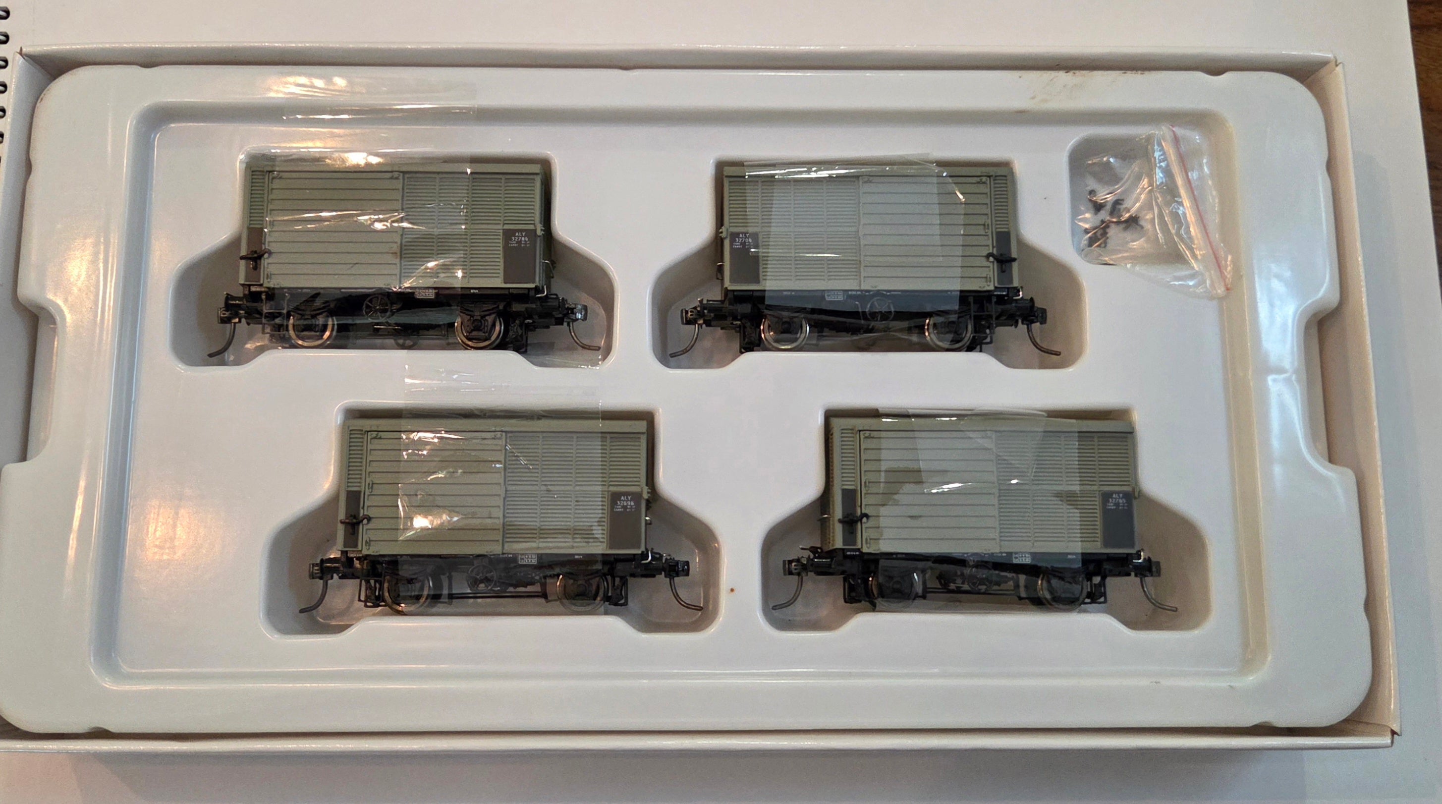 Heritage Edition QR 'ALY' Steel Louvred Van – ALY1 (1964–1967) As Built – 4 Car Set – HOn3½ 12mm Gauge